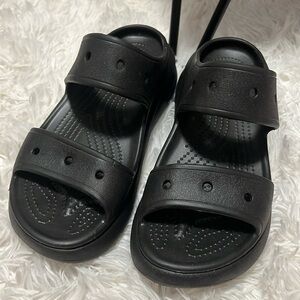 Women’s platform Crocs